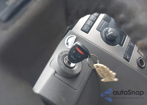 2006 Jeep Grand Cherokee Laredo from USA, damaged, VIN 1J4HR48N06C101802